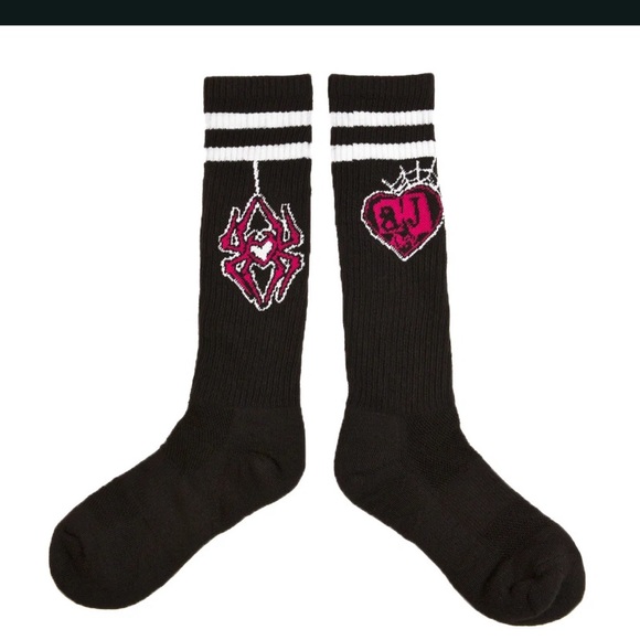 Looking for AJ Lee socks - Picture 1 of 1